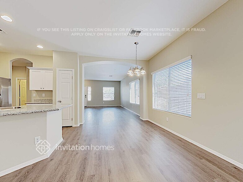 Building Photo - 12533 W Redondo Dr