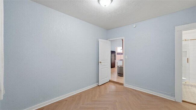 Building Photo - 234 Princeton Ave