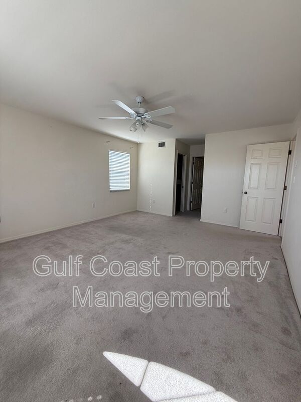 Building Photo - 3640 Bal Harbor Blvd