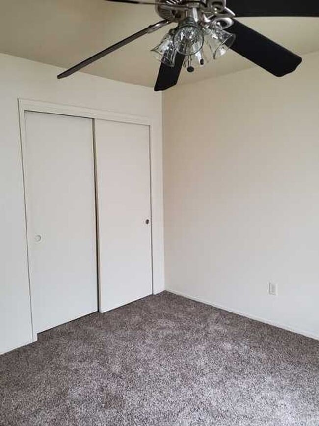 Building Photo - S3520M/4040G