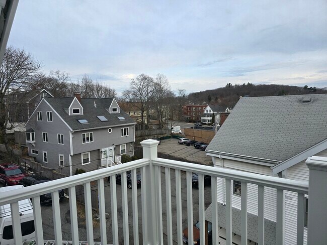 Building Photo - 29 Appleton St