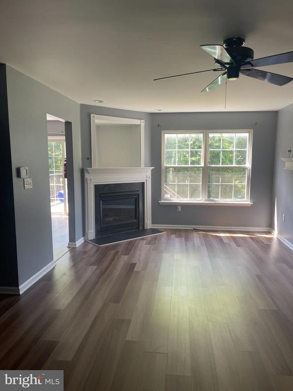 Primary Photo - 87 Tattersall Dr