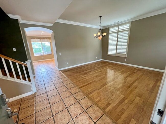 Building Photo - Beautiful Corona Pool Home with 4 bedroom ...