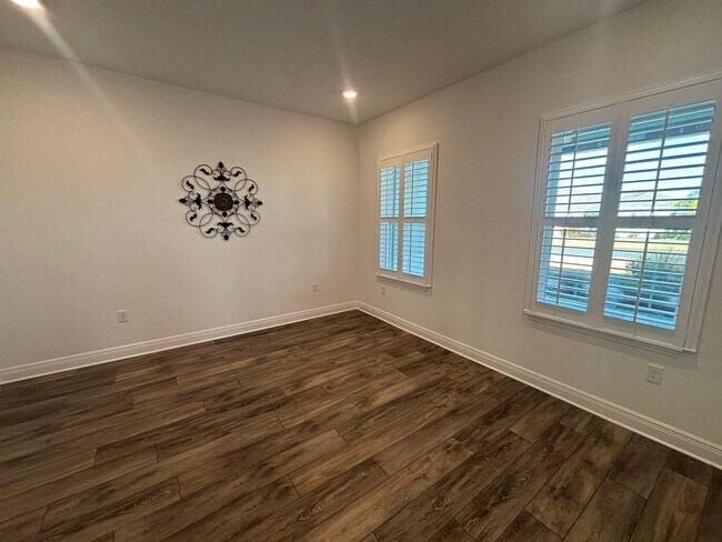 Building Photo - The best of the best in On Top of The World