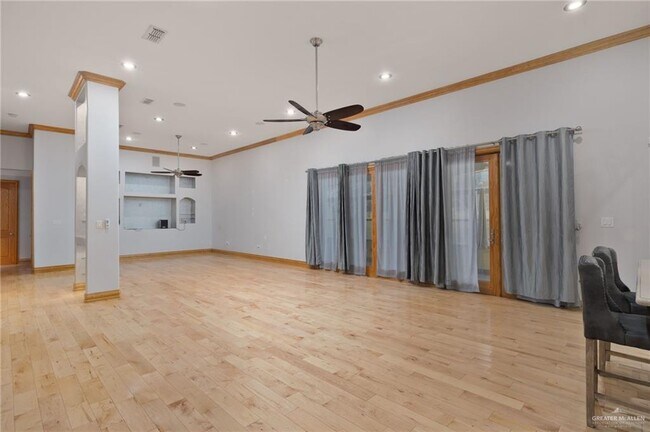 Building Photo - 41 N Ware Rd