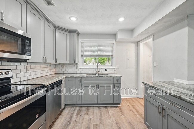 Building Photo - 3521 Brest Ave