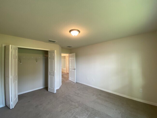 Building Photo - 5272 SW 129th Pl