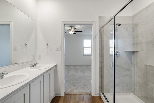 Building Photo - 1500 Van Gogh Dr