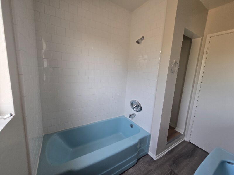 Building Photo - 13531 Wyandotte St