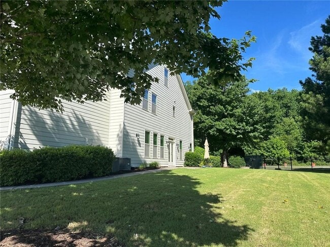 Building Photo - 7420 Flintlock Way