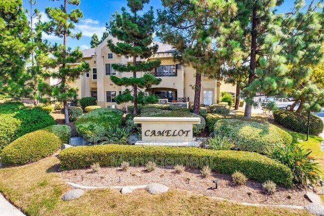 Building Photo - 2035 Lakeridge Cir