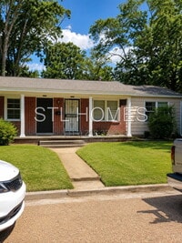Building Photo - 152 Segura Ave