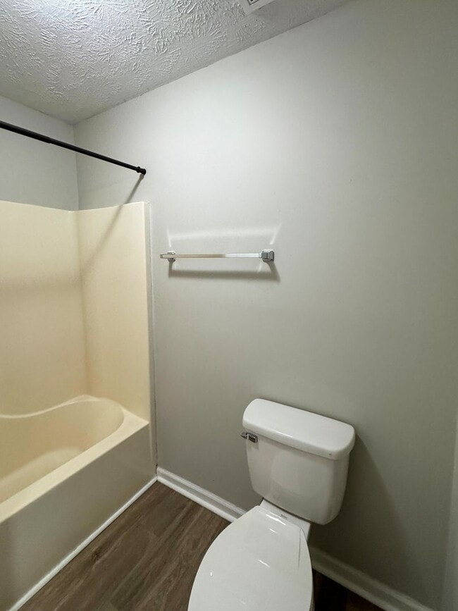 Building Photo - Charming 3 Bed 2 Bath Home in Jack Britt