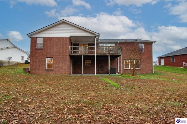 Building Photo - 243 Emmaus Cir