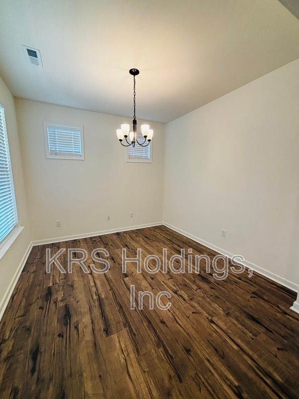 Building Photo - 2220 Patrick Dr
