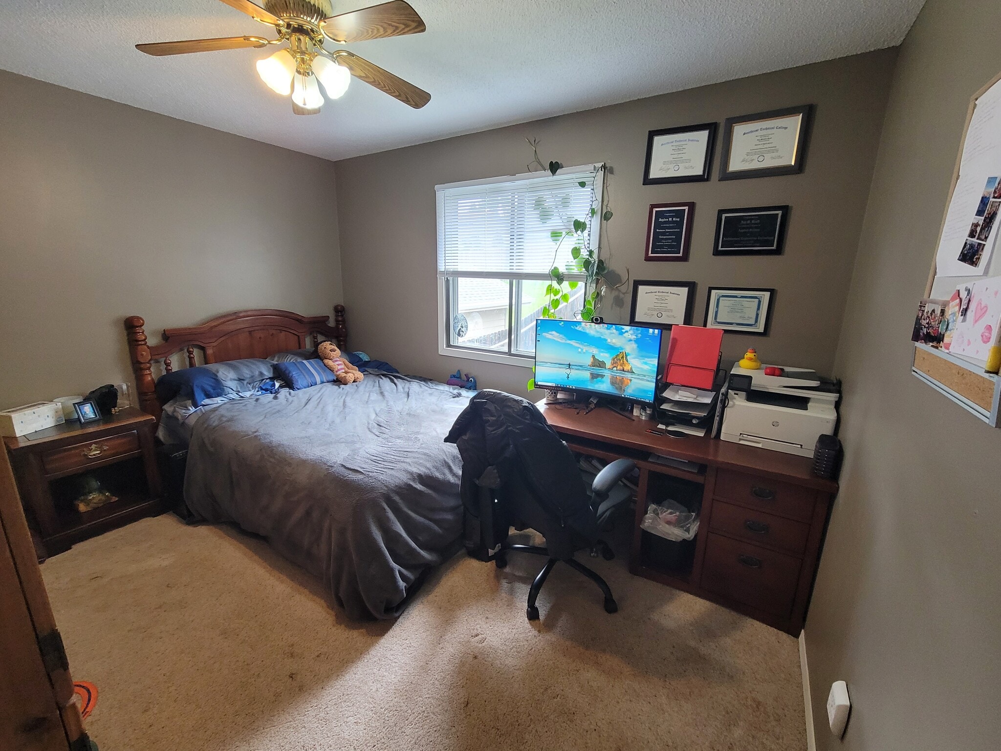 Building Photo - 2201 Tracy Ln