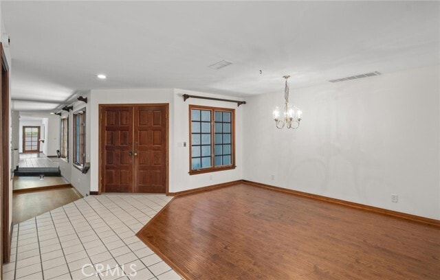 Building Photo - 21 Malaga Pl W