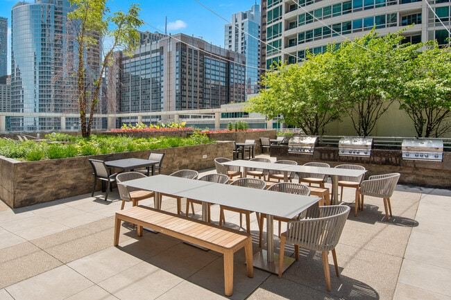 Building Photo - Atwater Apartments