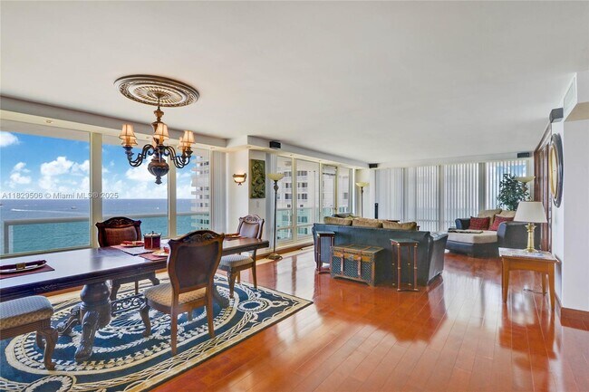 Building Photo - 2100 S Ocean Ln