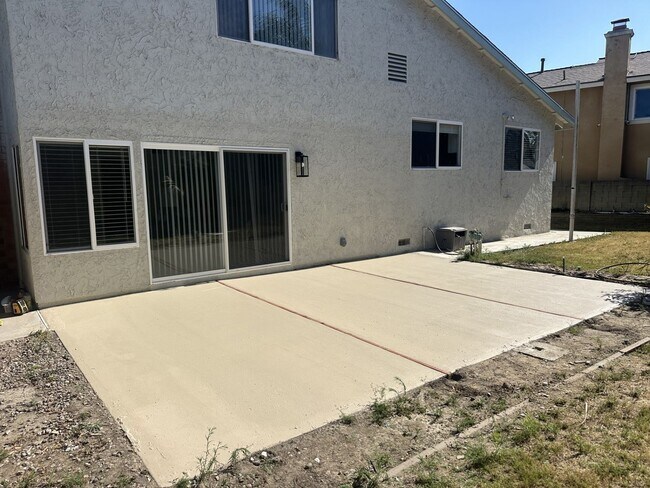 Building Photo - 5281 Tattershall Ave