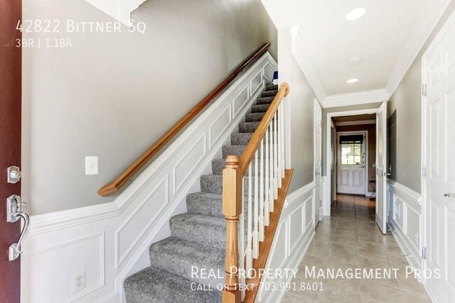 Building Photo - 42822 Bittner Square