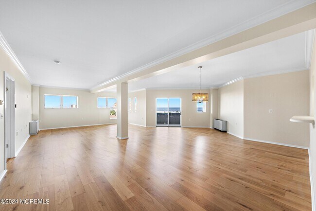 Building Photo - 300 Ocean Ave N