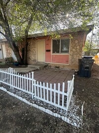 Building Photo - Brookview Duplex 6819