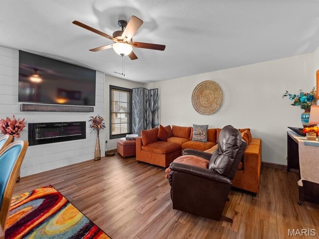 Building Photo - 3713 Justine Drive