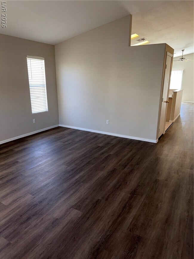 Building Photo - 8056 Sweet Clover Ct