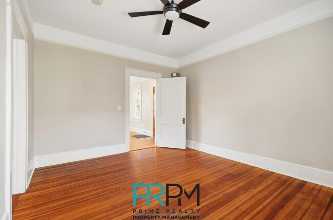 Building Photo - 24 Tindal Ave