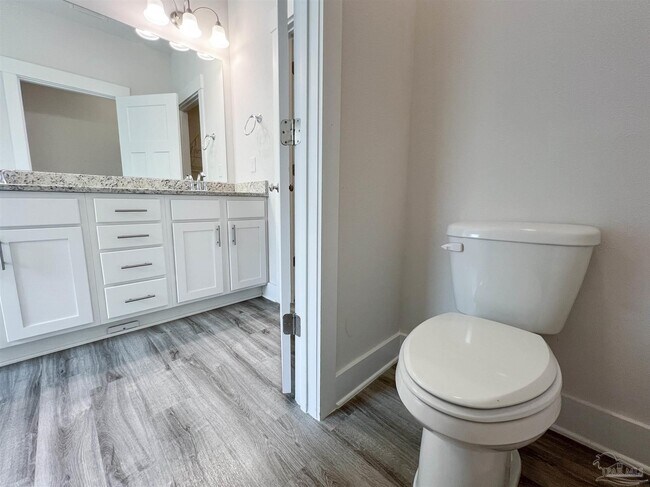 Building Photo - 6321 Sonoma Ln