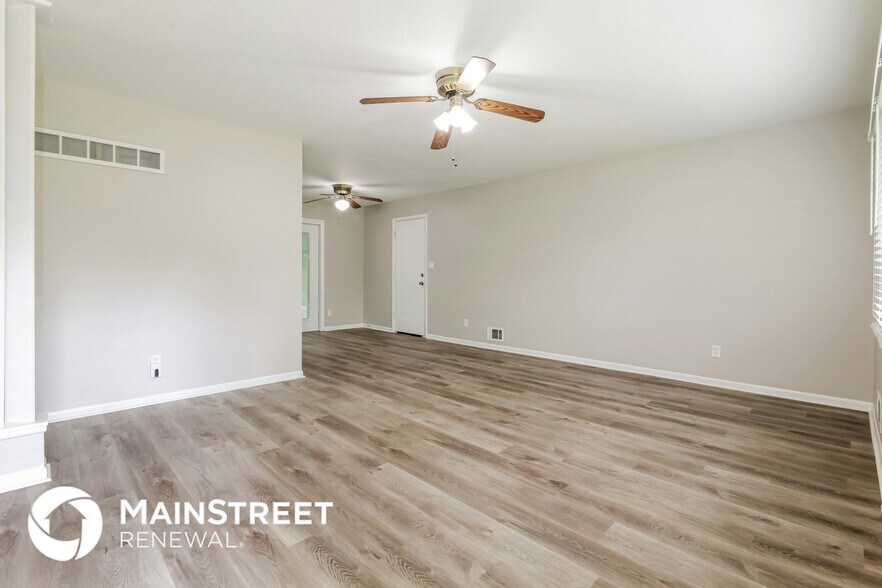 Building Photo - 14605 East 37th St S