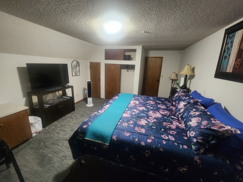 Building Photo - 25324 38th Ave S