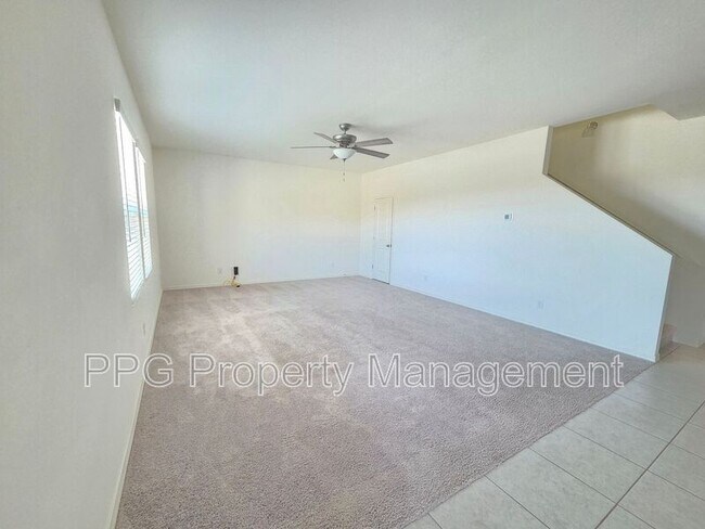 Building Photo - 20124 W Palo Verde Dr