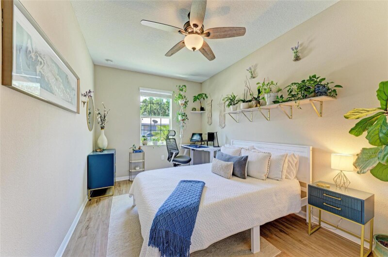 Building Photo - 2304 E 22nd Ave.