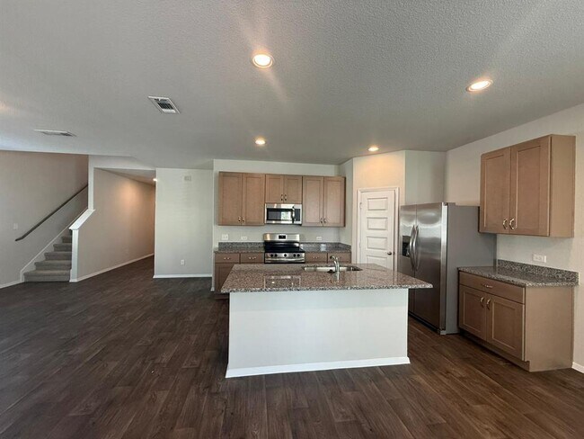 Building Photo - 2617 Totley Rd