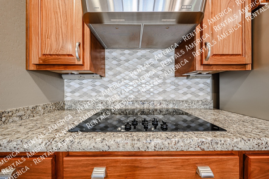 Building Photo - 20658 E Raven Dr