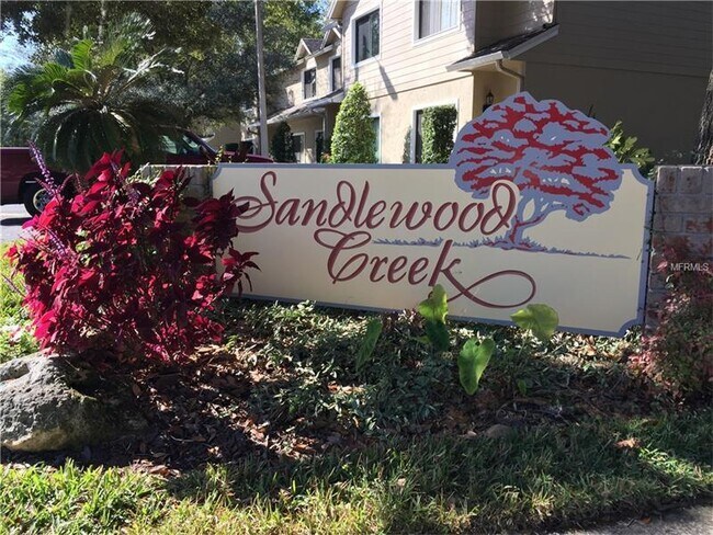 Building Photo - WINTER PARK: Sandlewood Creek Community