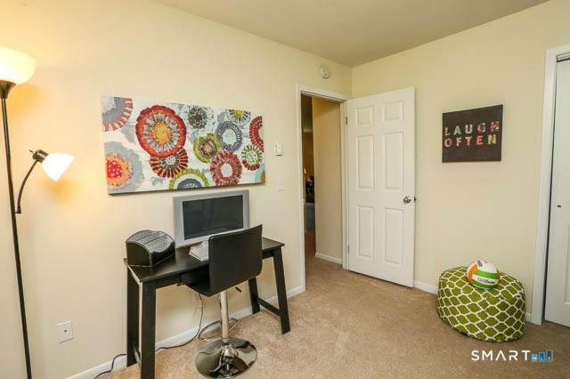 Building Photo - 15 Fordyce Ct