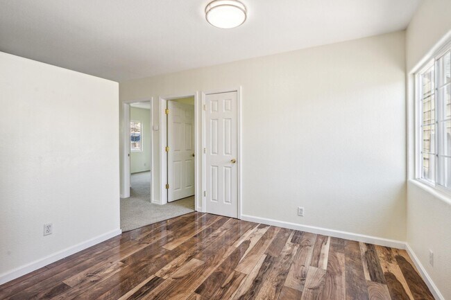 Building Photo - 1039 Stevenson St