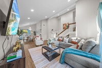 Building Photo - 13737 Via Tres Vistas