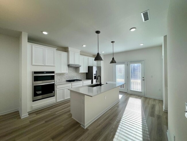 Building Photo - 430 Sustainable Wy