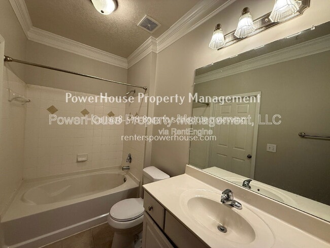Building Photo - 1850 Cotillion Dr