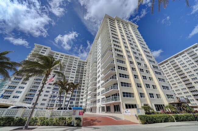 Building Photo - 111 N Pompano Beach Blvd