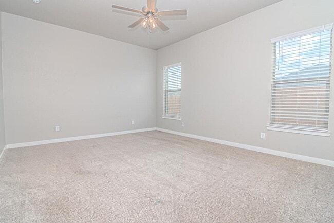 Building Photo - 6735 Draw Ct