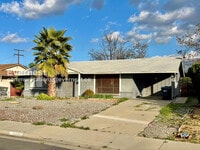 Building Photo - 28848 Del Monte Dr