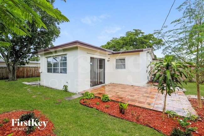 Building Photo - 231 SW 71st Terrace