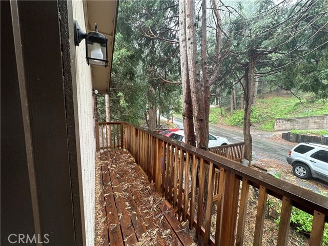 Building Photo - 23878 Lakeview Dr