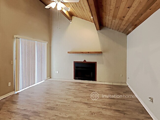 Building Photo - 408 Wedgefield Pl
