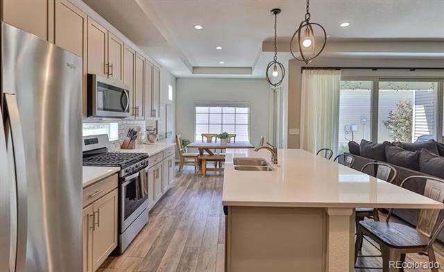 Building Photo - 6652 Golden Briar Ln
